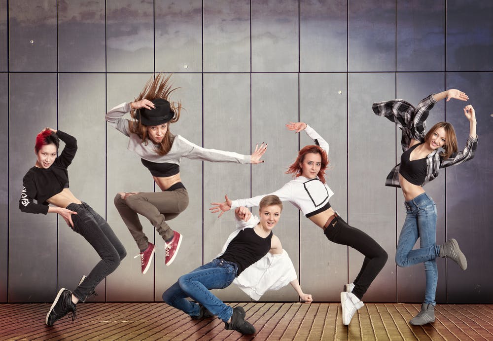 Nhảy hiện đại là gì? Đôi nét về bộ môn thú vị đang được giới trẻ theo đuổi